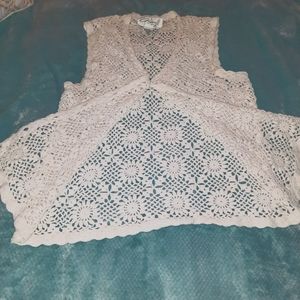 Knitted short sleeve vest